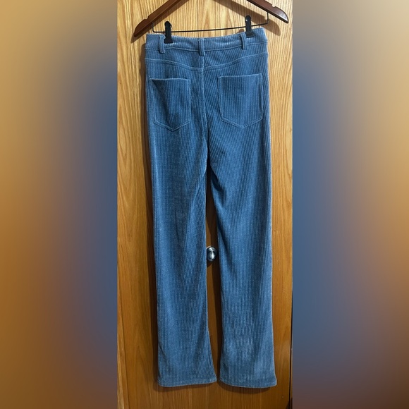 Zara Women's Blue Corduroy Flare Pants - Picture 4 of 4